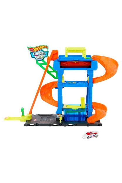 Hot Wheels City Tunnel Twist Car Wash Set Color-Changing